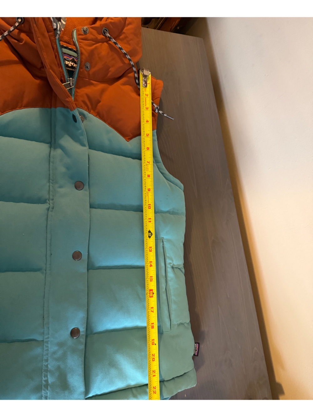 Patagonia Women’s Bivy Color Block Down Vest - Picture 11 of 11